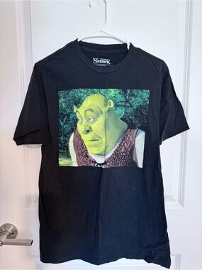 Shrek Hot Topic Graphic T-Shirt